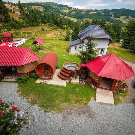 Casa Binu Hotel Arieseni Bagian luar foto